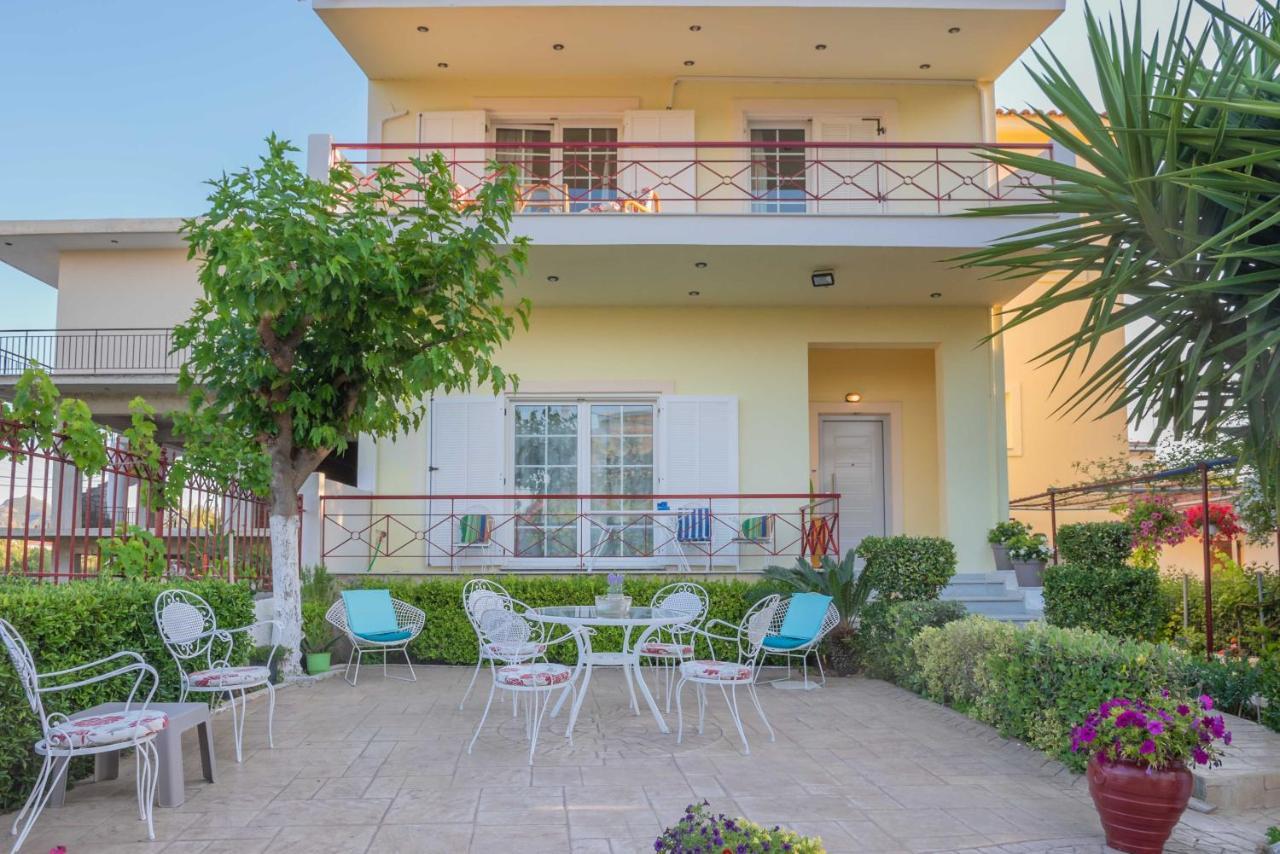 Θησέως Georgias.private paradise Lechaio Exterior foto