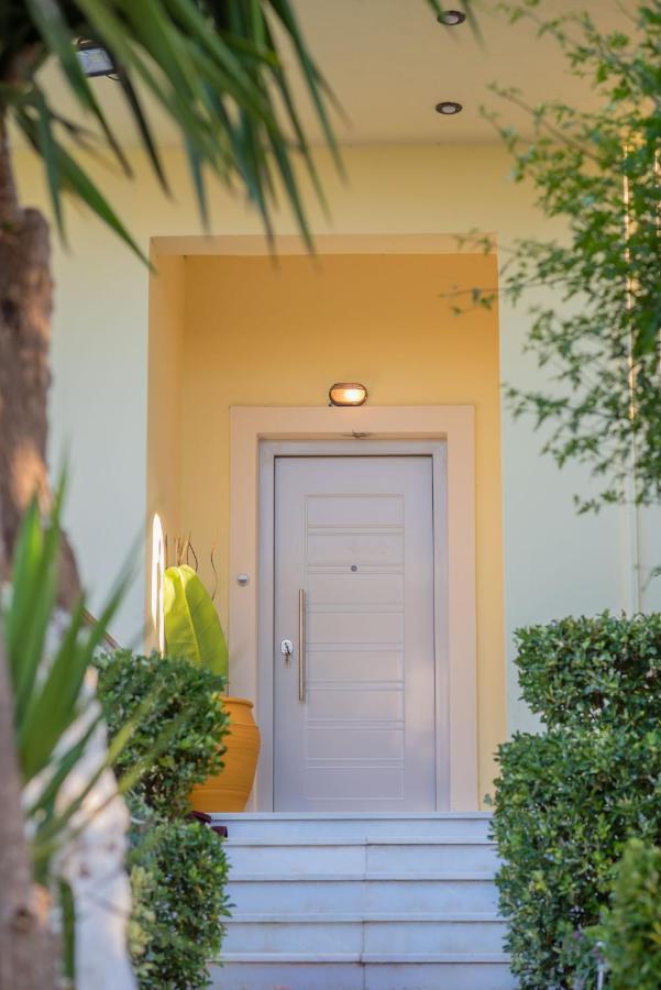 Θησέως Georgias.private paradise Lechaio Exterior foto