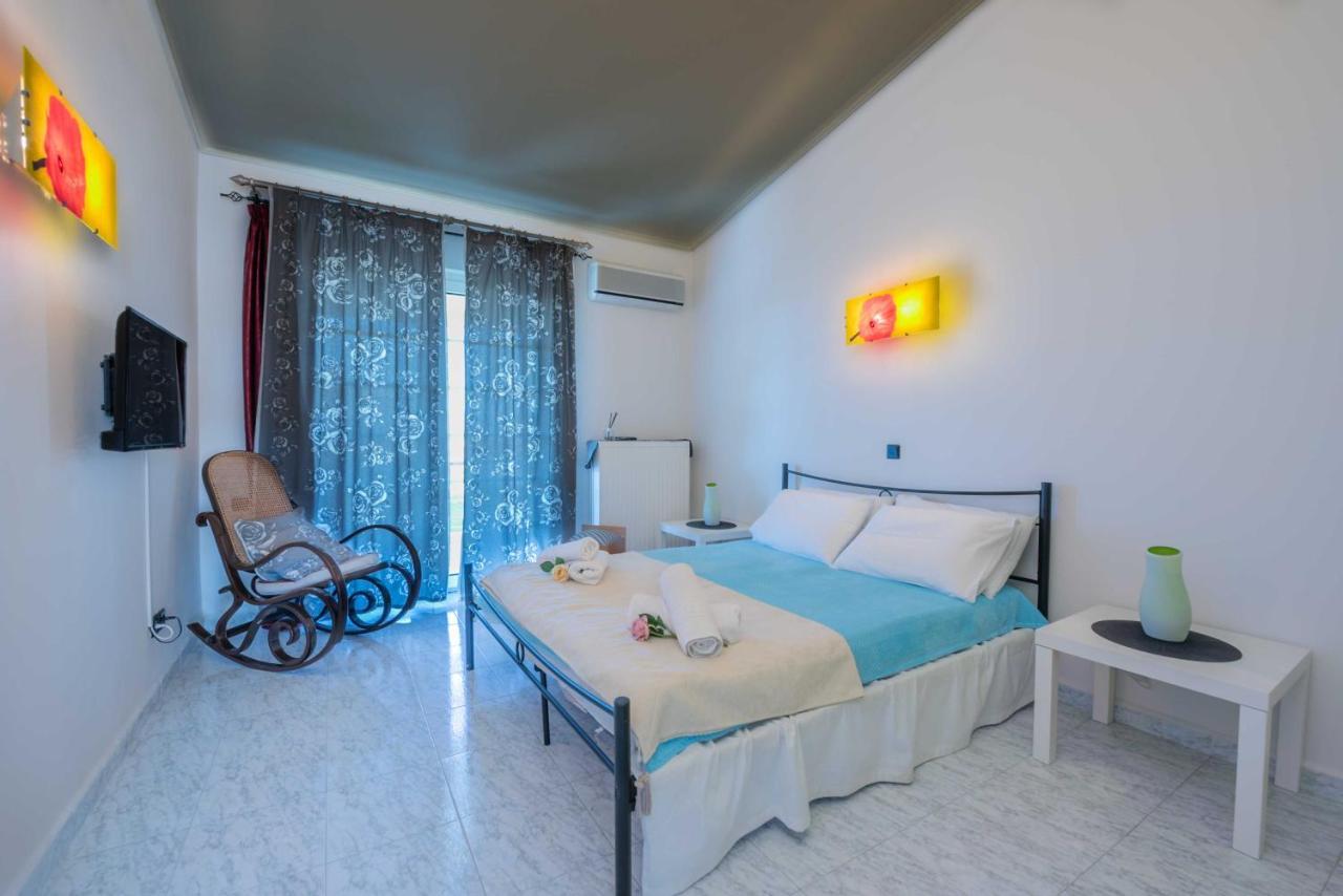 Θησέως Georgias.private paradise Lechaio Exterior foto